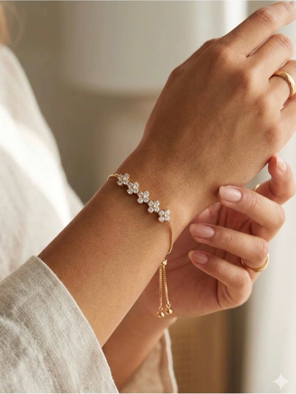 NEW! 18k Gold Plated Flower CZ Adjustable Bracelet